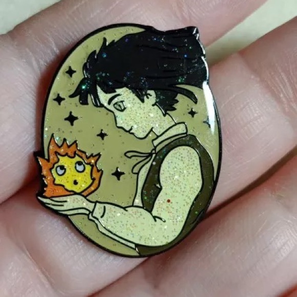 Howl’s Moving Castle Studio Ghibli Enamel Pin - Picture 3 of 3